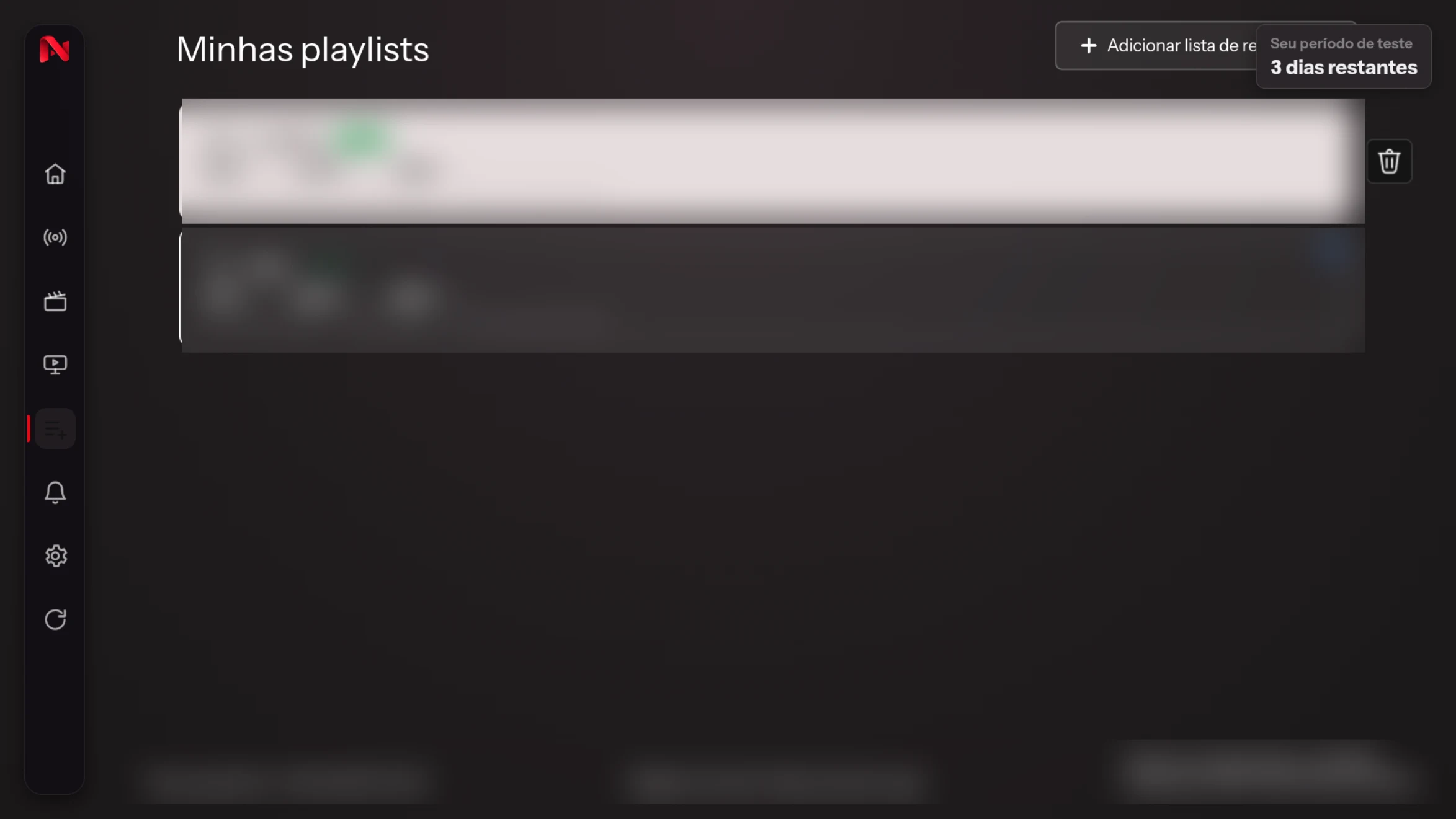 A tela Minhas playlists do NexArt PLAYER, com duas listas de fornecedores diferentes e a contagem de canais, filmes e séries de cada uma